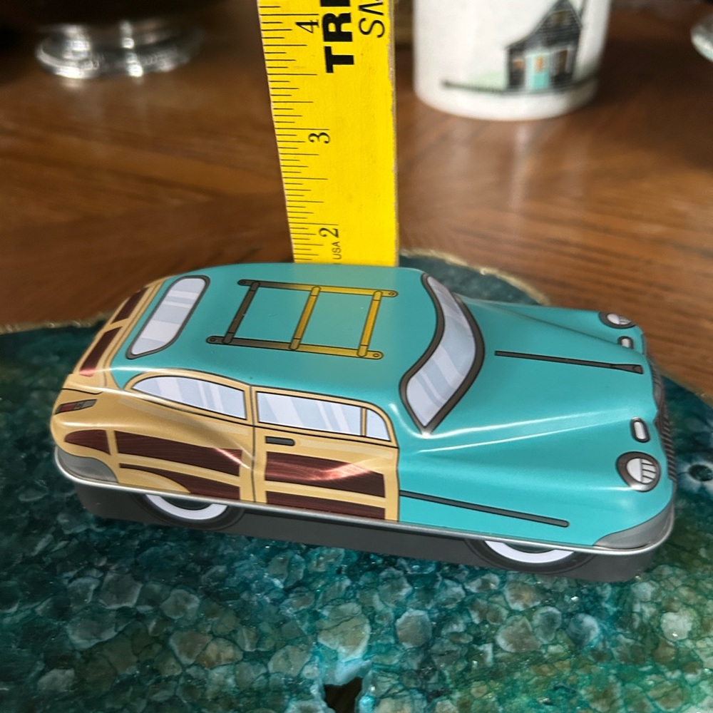 Fossil 30th Anniversary Edition WOODY Car Tin - Picture 11 of 12